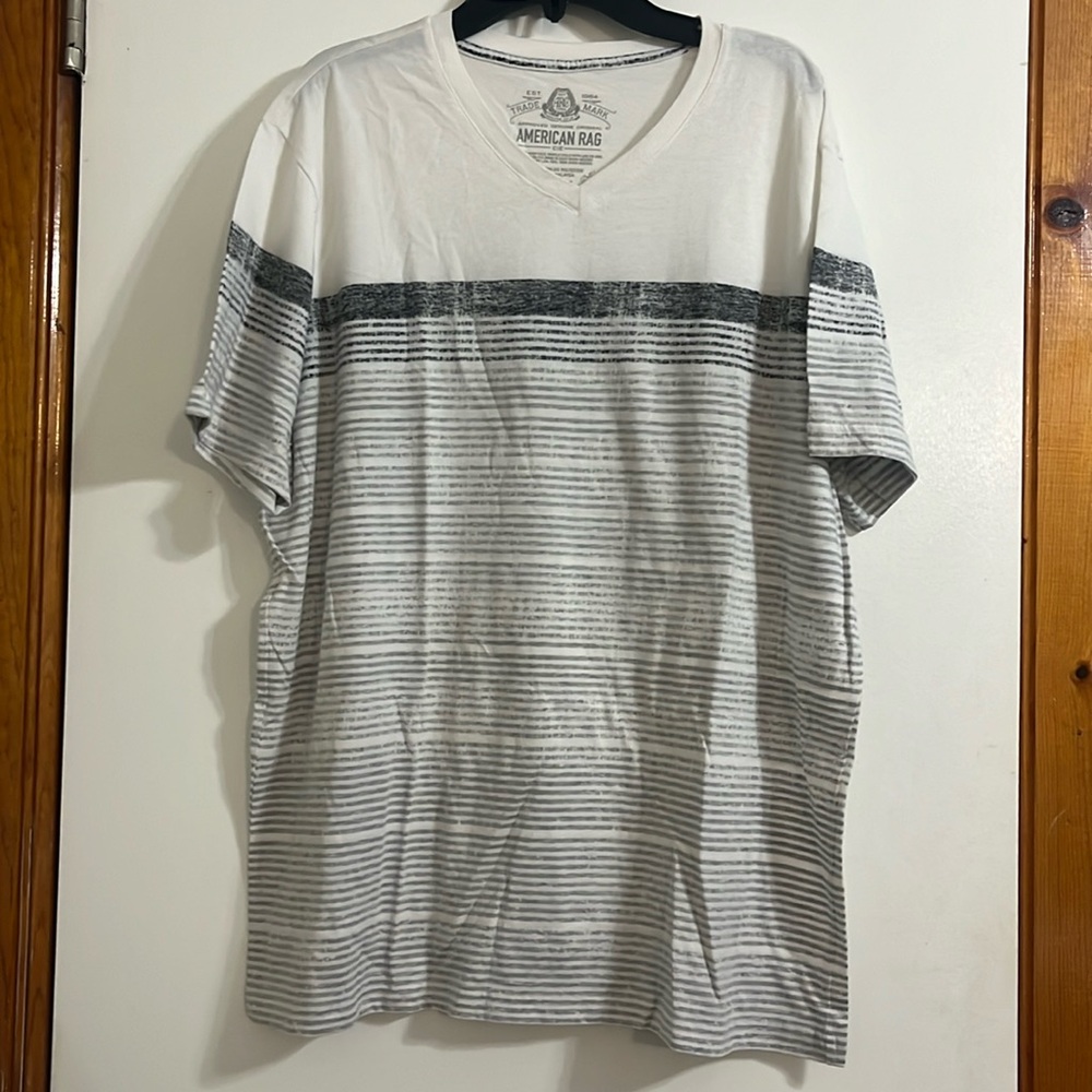 American Rag Mens short sleeve T-Shirt size XL